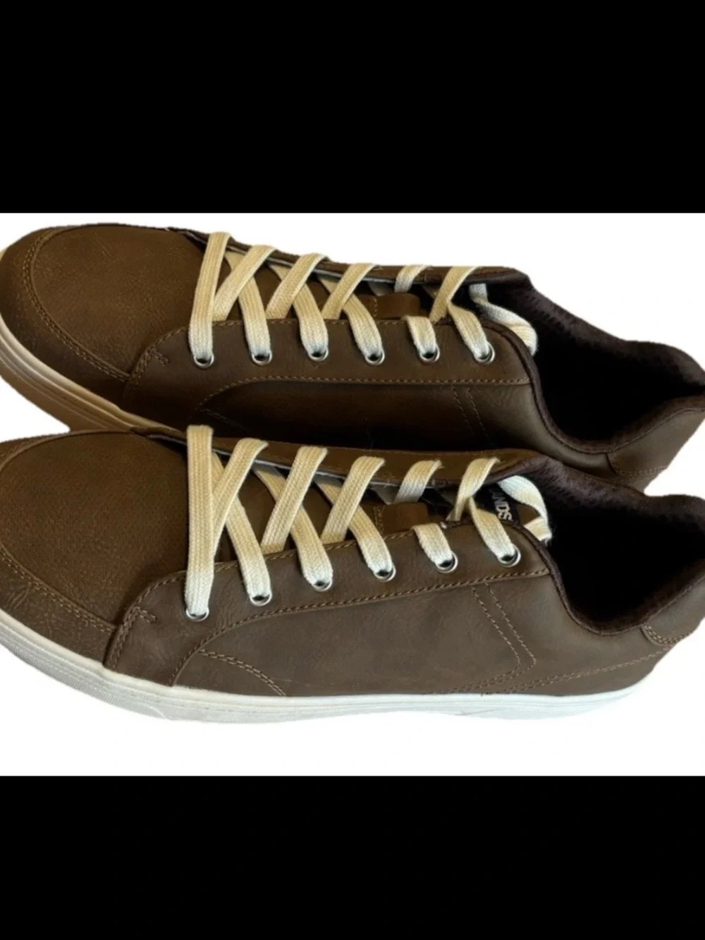 New without Box Lands' End Men's Tan/Brown Leather Lace-Up Sneakers